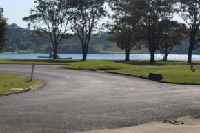 Old fisherman's house on barkes - pet and family friendly Lakes Entrance